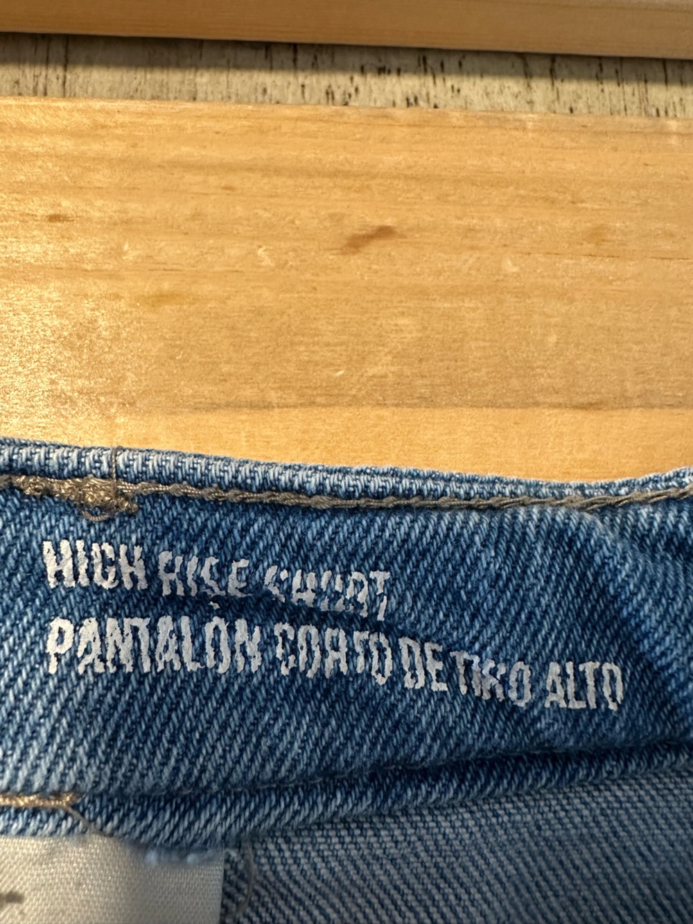 Women's Mossimo Denim American Flag Frayed High Rise Shorts Sz 10/30 - Picture 3 of 7